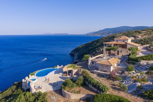 Portal Inmobiliario de Lujo en Zakynthos, presenta finca de lujo venta en Islas Jónicas, villas lujosas para comprar y propiedades exclusivas en venta en Grecia.