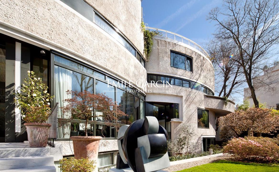 Portal Inmobiliario de Lujo en Paris, presenta chalet de lujo venta en La Muette, mansión moderna para comprar y propiedad exclusiva contemporánea en venta en Francia.