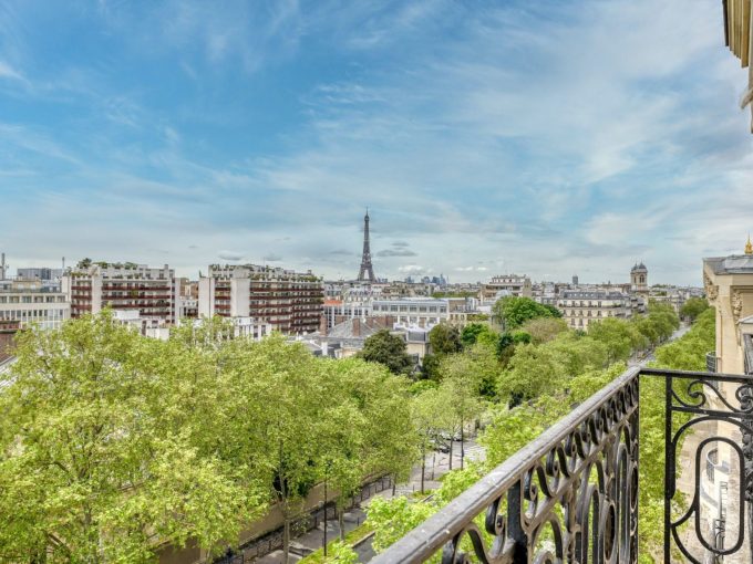 Portal Inmobiliario de Lujo en Paris, presenta apartamento de lujo venta en Inválidos / Bon Marché, pisos exclusivos para comprar y propiedades lujosas en venta en Francia.
