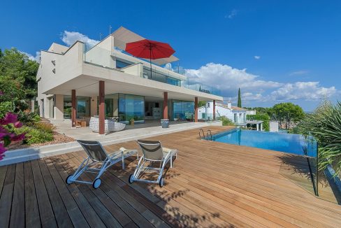 Portal Inmobiliario de Lujo en Cas Català, presenta chalet de lujo venta en Mallorca, inmuebles exclusivos para comprar y propiedad premium en venta en Calvià.