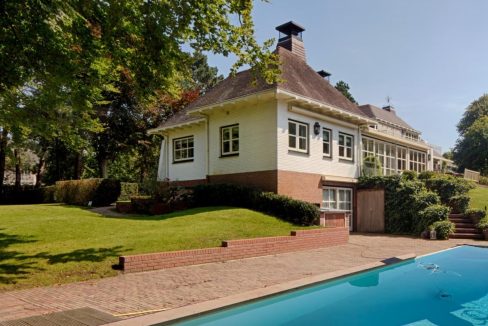 Portal Inmobiliario de Lujo en Wassenaar, presenta chalet de lujo venta en Holanda Meridional, villa exclusiva para comprar y casa independiente en venta en Países Bajos.
