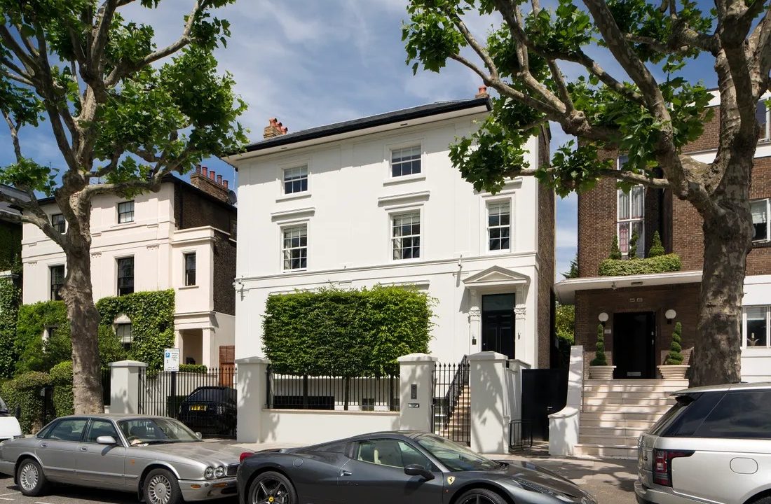 Portal Inmobiliario de Lujo en Londres, presenta chalet adosado de lujo venta en Inglaterra, inmuebles exclusivos para comprar y vivienda lujosa en venta en Reino Unido.