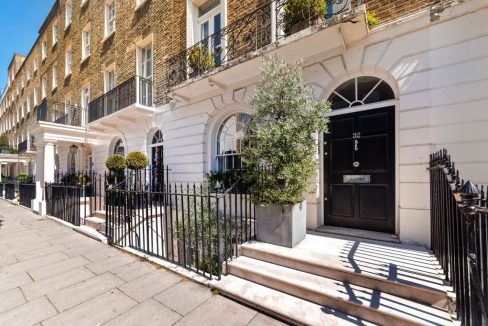 Portal Inmobiliario de Lujo en Londres, presenta chalet adosado de lujo venta en Belgravia, casa de alta gama para comprar y propiedades exclusivas en venta en Inglaterra.