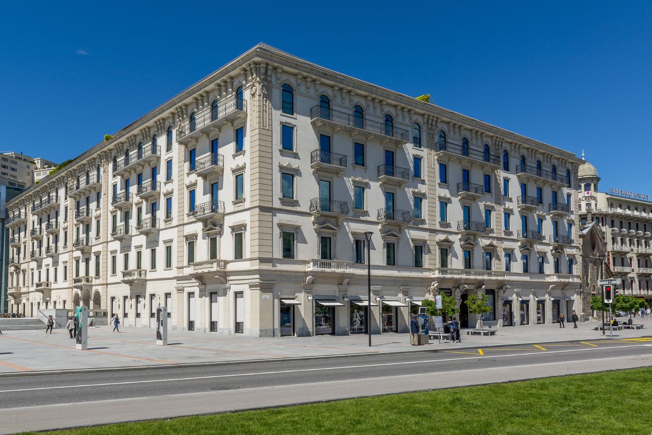 Portal Inmobiliario de Lujo en Lugano, presenta piso de lujo venta en Tesino, apartamento lujoso para comprar y vivienda exclusiva en venta en Suiza.