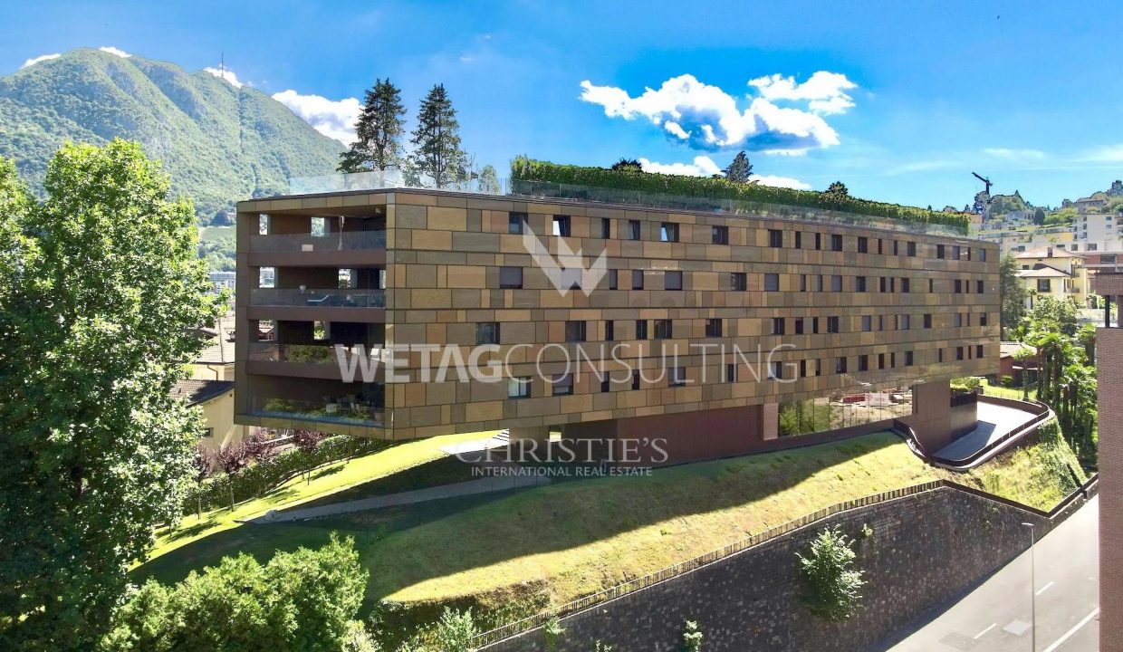 Portal Inmobiliario de Lujo en Lugano, presenta piso de lujo venta en Tesino, inmuebles exclusivos para comprar y apartamentos lujosos en venta en Suiza.