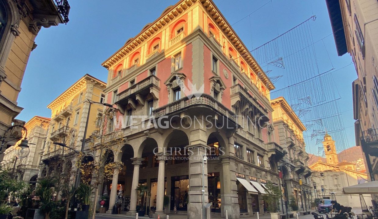 Portal Inmobiliario de Lujo en Lugano, presenta piso de lujo venta en Tesino, inmueble lujoso para comprar y apartamento exclusivo en venta en Suiza.