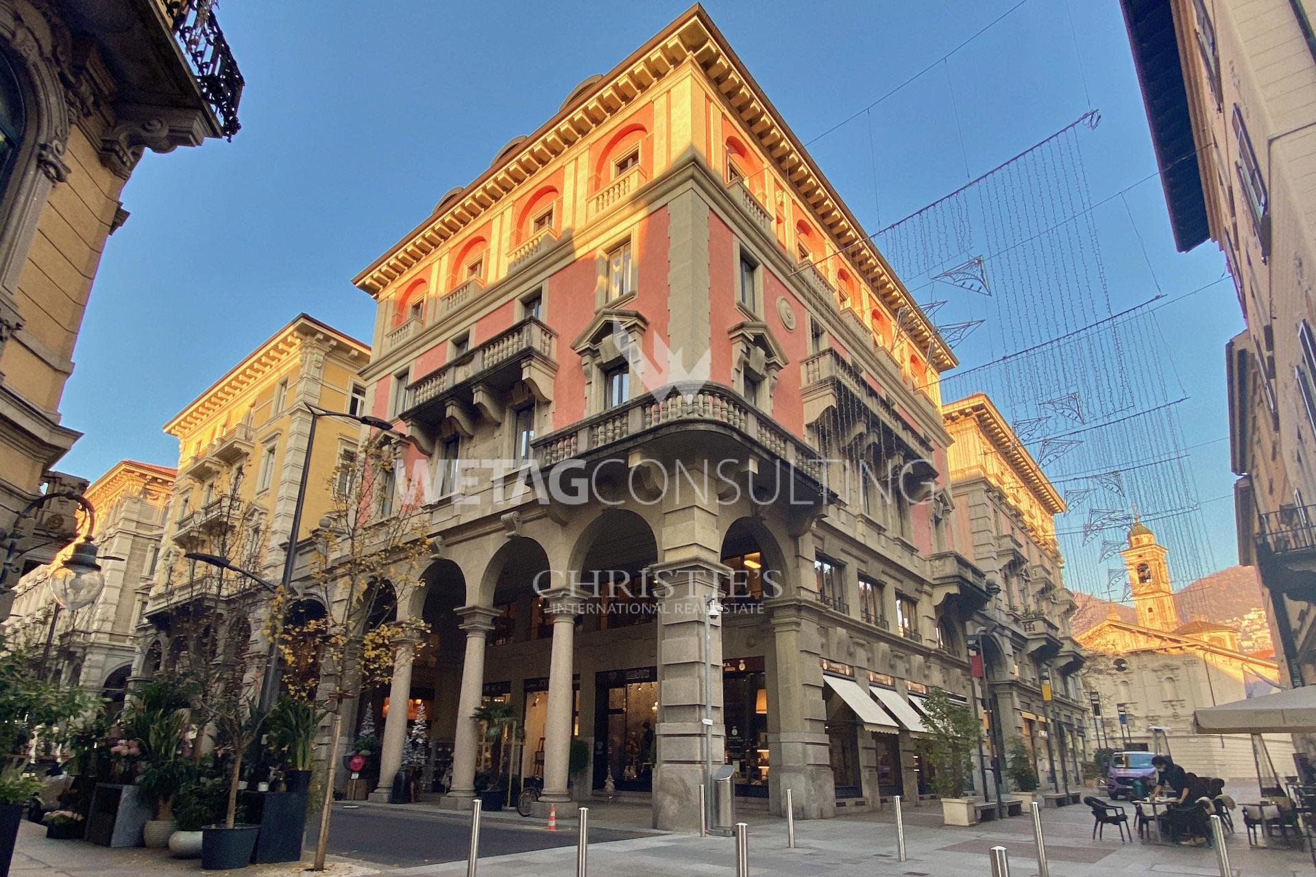 Portal Inmobiliario de Lujo en Lugano, presenta piso de lujo venta en Tesino, inmueble lujoso para comprar y apartamento exclusivo en venta en Suiza.