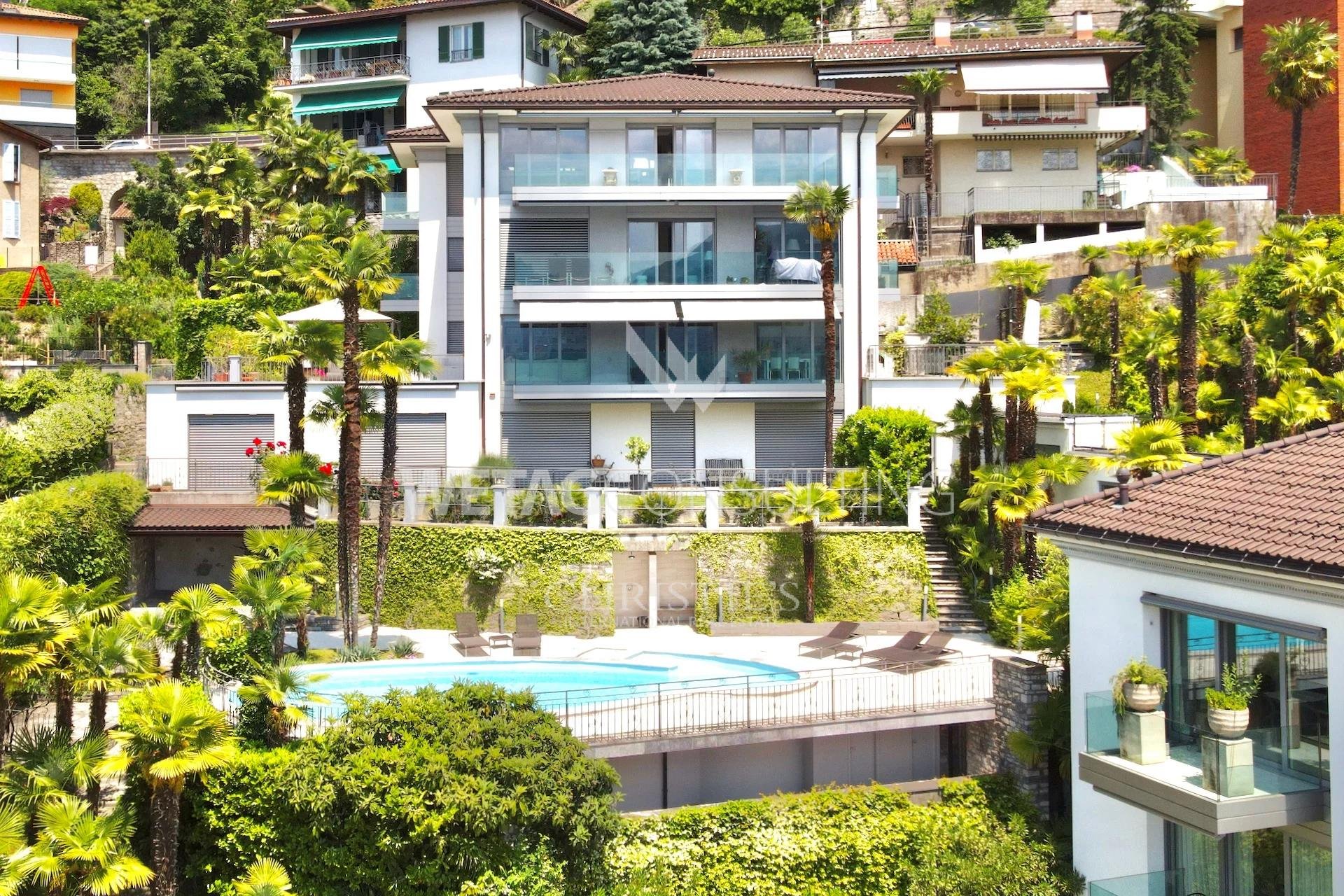 Portal Inmobiliario de Lujo en Castagnola, presenta ático de lujo venta en Lugano, piso exclusivo para comprar y apartamento lujoso en venta en Tesino.