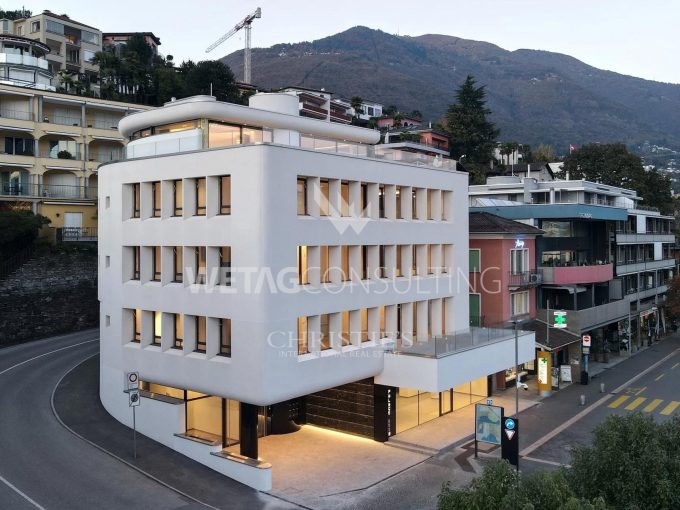 Portal Inmobiliario de Lujo en Ascona, presenta ático dúplex de lujo venta en Tesino, apartamento lujoso para comprar y piso exclusivo en venta en Locarno.